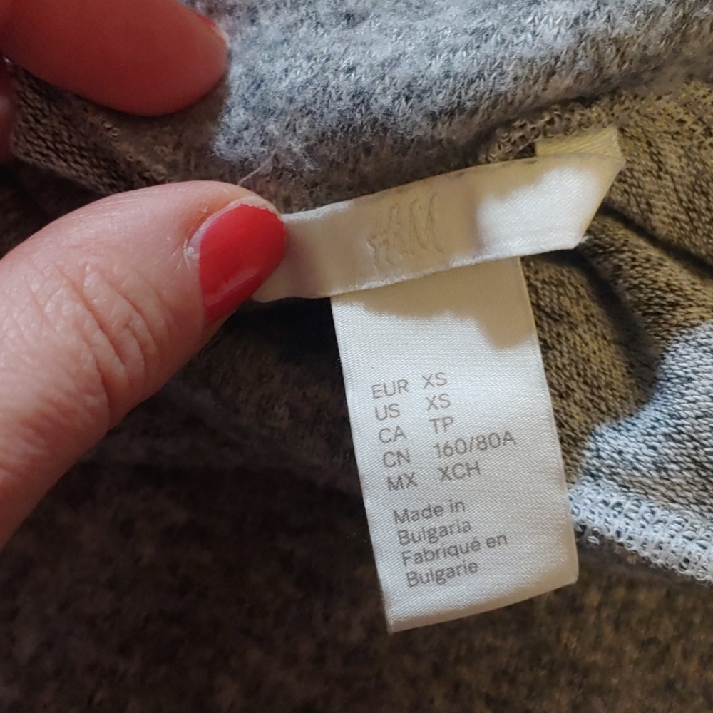 Pullover - Picture 4 of 4